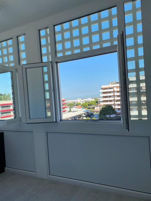 Appartamento Incantevole 300M Dal Mare Lignano Sabbiadoro Ngoại thất bức ảnh