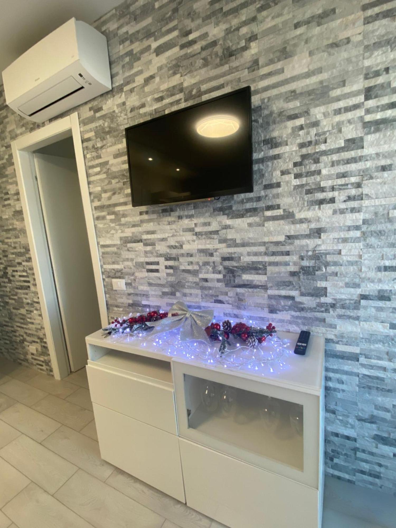 Appartamento Incantevole 300M Dal Mare Lignano Sabbiadoro Ngoại thất bức ảnh